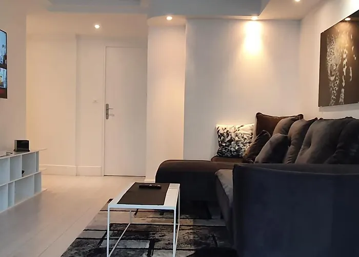 Luxury Flat Direct Line Paris * Asnières